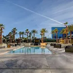 Mgm Signature-06-716 Jacuzzi Studio